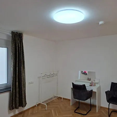 Ravensburg City Apartment *