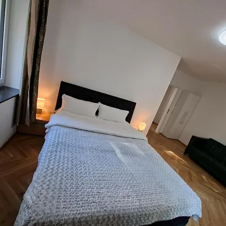 Apartamento Ravensburg City Apartment *